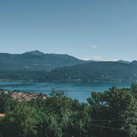 Casa Rampolina 4* Стреза