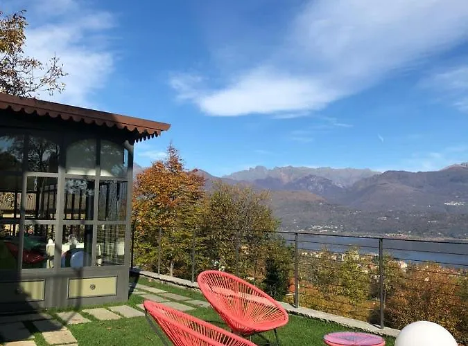 Casa Rampolina 게스트하우스 4*